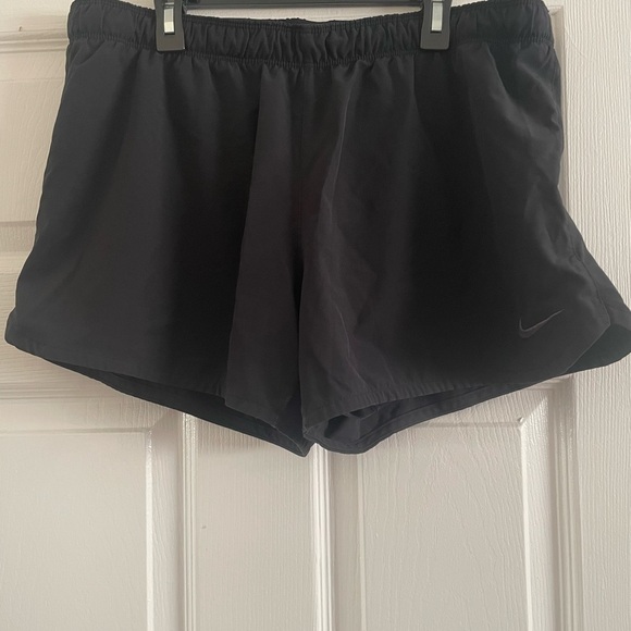 ♣️NIKE- Women’s Dri- FIT Brief Lined Just Do It Shorts - Picture 4 of 9